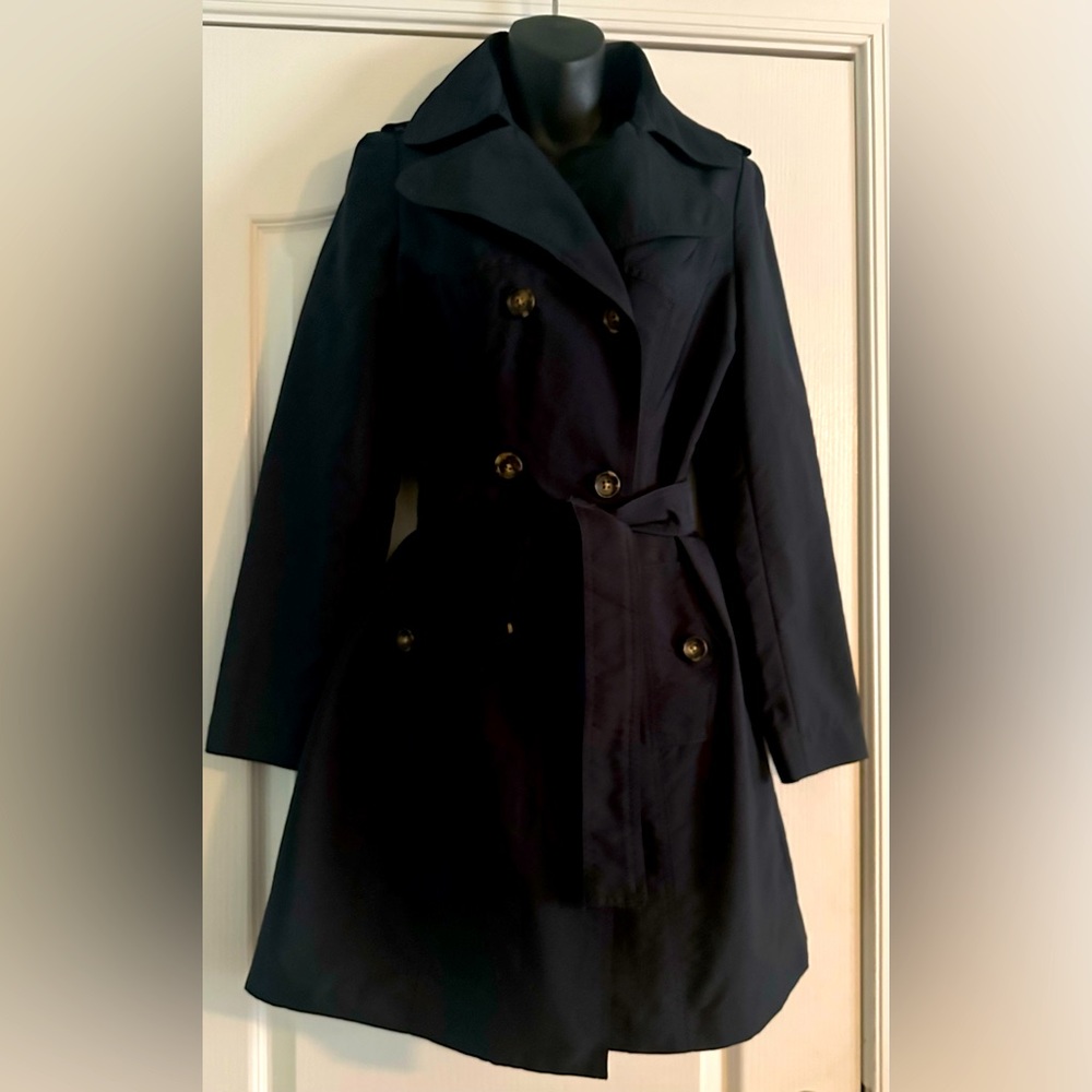 Classic Navy Blue Banana Republic Trench Coat